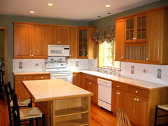 Russell-Z0LnJQ6Nlt-kitchen cabinets